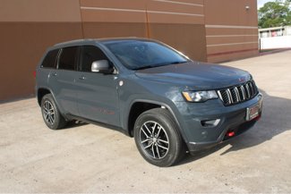 Used 2017 Jeep Grand Cherokee Trailhawk image 1