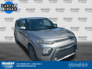 Used 2022 Kia Soul EX image 1