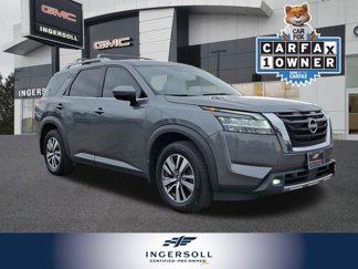 Used 2022 Nissan Pathfinder SL image 1