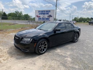 Used 2018 Chrysler 300 Touring w/ Sport Appearance Package image 1