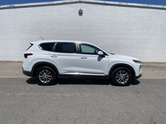 Used 2019 Hyundai Santa Fe SE image 1
