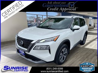 Used 2022 Nissan Rogue SV image 1