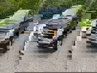 Used 2008 Chevrolet Silverado 1500 4x4 Crew Cab image 1