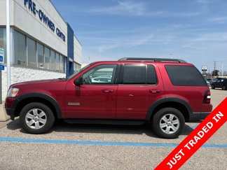 Used 2007 Ford Explorer XLT image 1