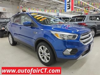 Used 2017 Ford Escape SE image 1