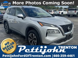 Used 2022 Nissan Rogue SV image 1