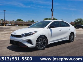 Used 2023 Kia Forte GT-Line w/ GT-Line Premium Package image 1