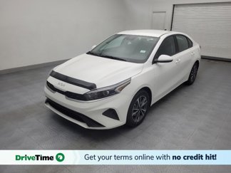 Used 2023 Kia Forte LXS image 1