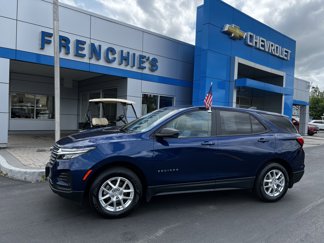 Used 2022 Chevrolet Equinox LS w/ LS Convenience Package image 1