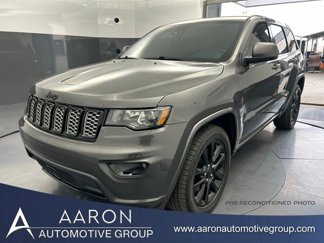 Used 2021 Jeep Grand Cherokee Laredo X image 1