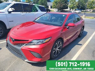 Used 2019 Toyota Camry SE image 1