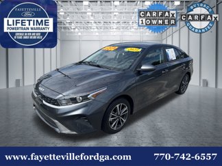 Used 2023 Kia Forte LXS image 1