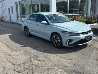 New 2025 Volkswagen Jetta SE image 1