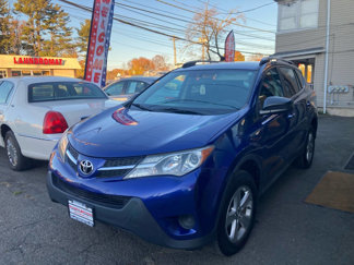 Used 2015 Toyota RAV4 LE image 1