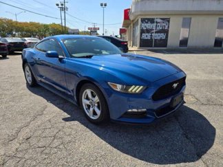 Used 2017 Ford Mustang Coupe image 1