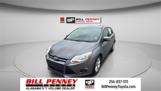 Used 2013 Ford Focus SE w/ SE Winter Pkg image 1