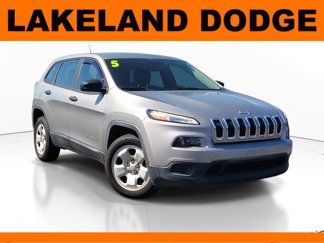 Used 2015 Jeep Cherokee Sport image 1