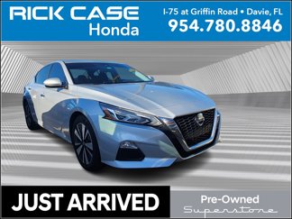 Used 2022 Nissan Altima 2.5 SV image 1