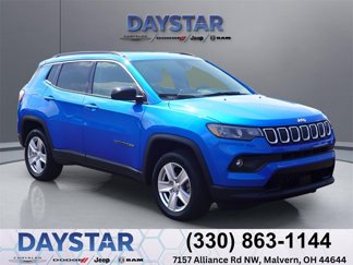Used 2022 Jeep Compass Latitude w/ Convenience Group image 1
