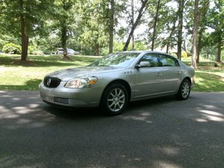 Used 2008 Buick Lucerne CXL w/ Ultra Confidence Package image 1