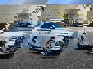 Certified 2023 Audi Q7 2.0T Premium w/ Towing Package image 1
