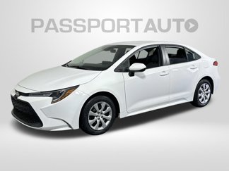 Used 2022 Toyota Corolla LE image 1