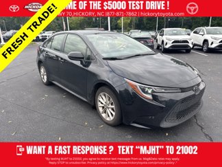 Used 2022 Toyota Corolla LE image 1
