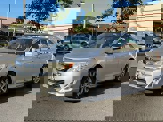 Used 2014 Toyota Camry image 1
