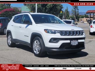 Certified 2022 Jeep Compass Latitude image 1