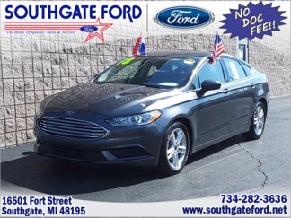 Used 2018 Ford Fusion SE w/ Fusion SE Technology Package image 1