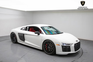 Used 2018 Audi R8 V10 w/ Premium Package image 1