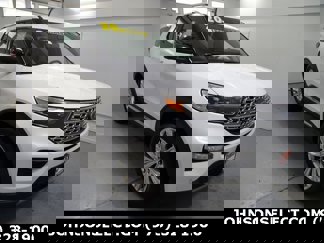 Used 2020 Ford Explorer Limited image 1