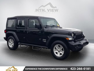 Used 2018 Jeep Wrangler Unlimited Sport image 1