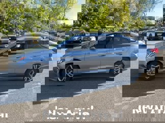 Used 2017 Hyundai Sonata SE image 1
