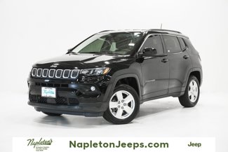 Used 2022 Jeep Compass Latitude image 1