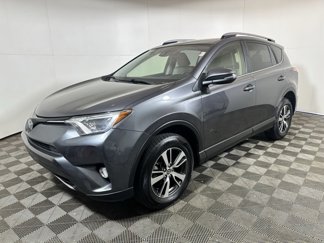 Used 2018 Toyota RAV4 XLE image 1