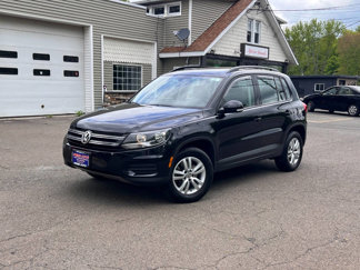 Used 2016 Volkswagen Tiguan S image 1