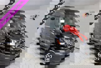 Used 2018 Ford Transit 350 XL image 1