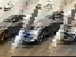 Used 2016 Chrysler 200 S image 1