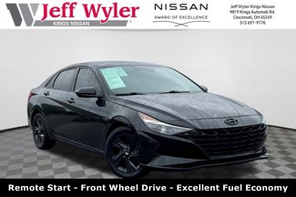 Used 2022 Hyundai Elantra SEL w/ Cargo Package image 1