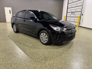 Used 2020 Kia Rio S image 1