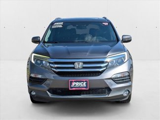 Used 2017 Honda Pilot Touring video 2