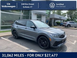 Certified 2022 Volkswagen Tiguan SE R-Line image 1