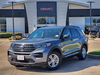 Used 2022 Ford Explorer XLT image 1