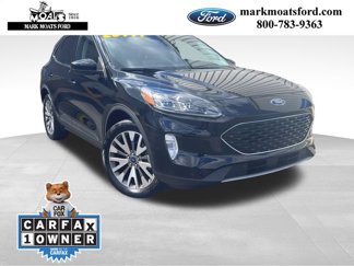Used 2022 Ford Escape Titanium w/ Class II Trailer Tow Package image 1