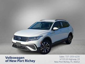 Certified 2022 Volkswagen Tiguan S image 1