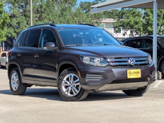 Used 2016 Volkswagen Tiguan S image 1