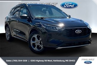 Used 2023 Ford Escape ST-Line w/ Tech Pack #1 image 1
