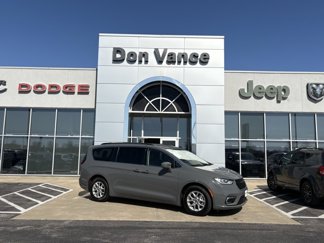 Used 2023 Chrysler Voyager LX image 1