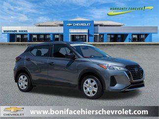 Used 2021 Nissan Kicks S video 1